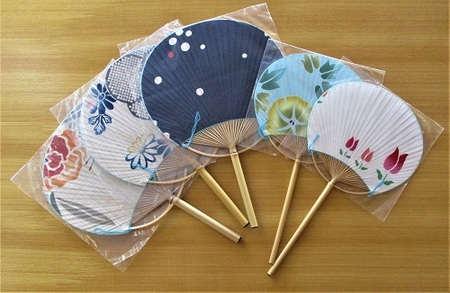 うちわ　大小　500px.JPG